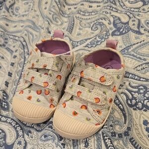 ❤️5/$15 New Colorful Kids Shoes with Rainbow Pattern